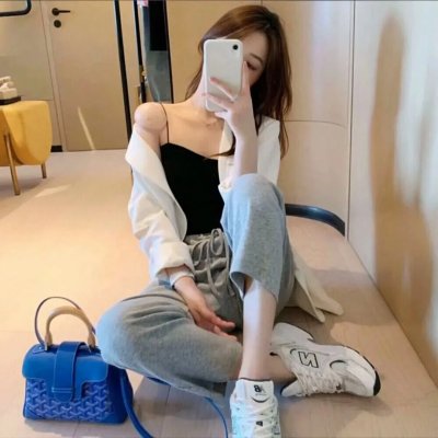 毕竟是巫女